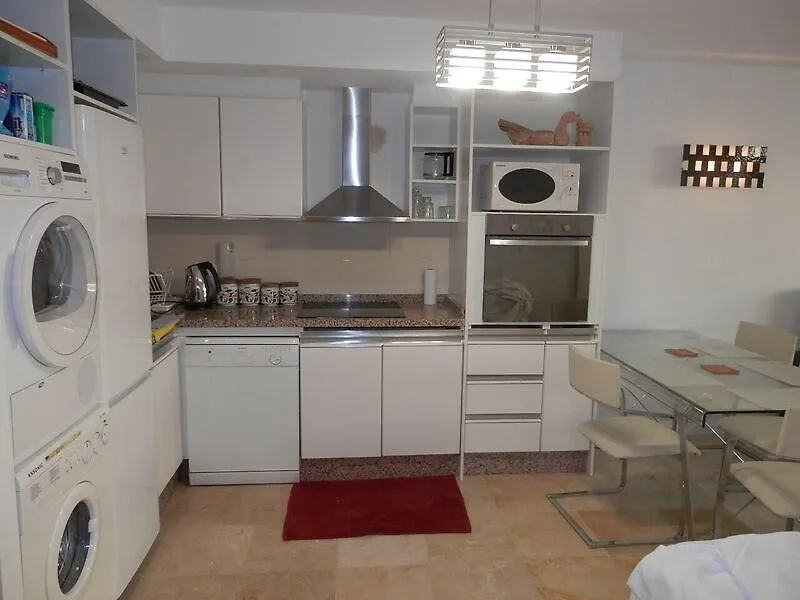 Marbella 2000 Elegant Apartment 0*,  España