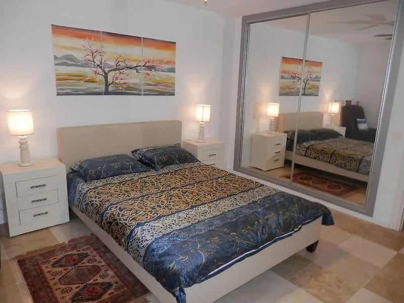 Marbella 2000 Elegant Apartment